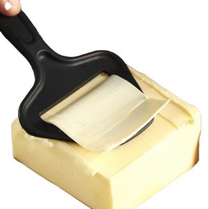 Option d'emballage sous vide en forme de barre hachée au fromage à pâte dure mozzarella et cheddar frais de haute qualité dans un emballage en boîte à vendre - Product Image 1