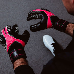 2025 gants de football professionnels gardien de but taille 7 gants de gardien de but en Latex gants de Football imperméables - Product Image 3