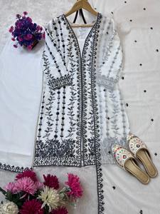 Traje Salwar de Tela Georgette de Diseño Moderno, Estilo Indio Pakistaní, Color Blanco, Último Modelo Exclusivo para Mujer, Elegante, Nuevo, para Fiestas, Bodas, Uso Casual - Product Image 5