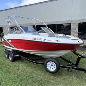 Jetboat Yamaha AR 210 de 2008 d'occasion, 21 pieds, avec moteur marin bicylindre de 1052 cm3, propulsion JetDrive, avec remorque - Product Image 1