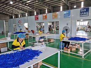 มีดโกนหนวดแบบใช้แล้วทิ้ง2สีมีด้ามจับยางสำหรับโกนหนวดและบิกินี่ - Product Image 6