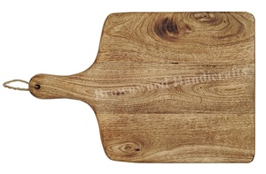 Vente en gros de planche à découper en bois de manguier de qualité supérieure, faite à la main, personnalisable, prix de gros disponible pour - Product Image 5