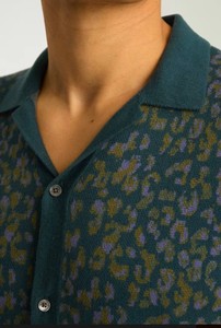 เสื้อเชิ้ตแขนสั้นพิมพ์ลายลำลอง ปกคอพับ ผ้าทอสำหรับฤดูร้อน - Product Image 4