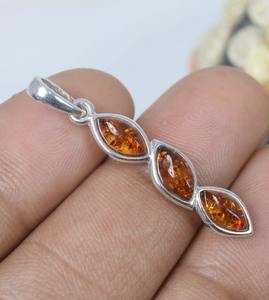 Pendentif en ambre Pendentif en argent sterling 925 Pendentif en ambre véritable Pendentif en ambre naturel Cadeau pour le jour de Pâques - Product Image 2