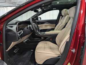 Garantía del Mejor Precio, Cadillac LYRIQ V-Series 2026, SUV Premium con Tracción en las Cuatro Ruedas, Vehículo Totalmente Eléctrico - Product Image 5