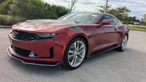 Chevrolet Camaro 2LT 2021 d'occasion - Product Image 2