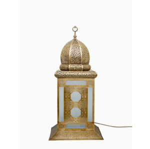 Lanternes à bougies décoratives en métal et en verre de forme marocaine pour la décoration de la maison pendant le Ramadan, décoration de fête de l'Aïd, lanterne dorée faite à la main - Product Image 5