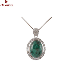 Collier pendentif élégant et luxueux en argent sterling 925 avec zircon cubique vert et pierres multiples en forme de goutte d'eau ovale, modèle Dwarkas DP00528pCAED - Product Image 1