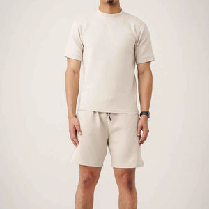 Nuevo Conjunto personalizado de verano de 2 piezas para hombre, traje deportivo de algodón y poliéster, camiseta de manga corta y pantalones cortos, conjunto doble - Product Image 1