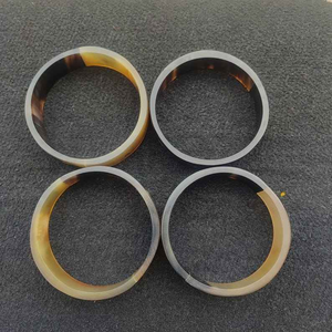 Bracelet en corne de buffle naturelle de couleur corne, écologique, poli, de haute qualité, moderne, rond, pour les occasions de cadeaux - Product Image 5