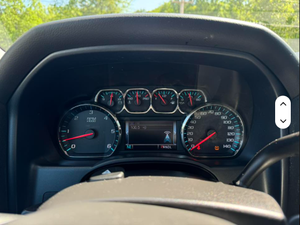 Chevrolet Silverado 1500 LT 4WD 2018 d'occasion en bon état - Product Image 6