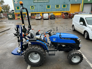 Nuevo Tractor Compacto SOLIS 26 H26 HST de 30HP en Venta - Product Image 2