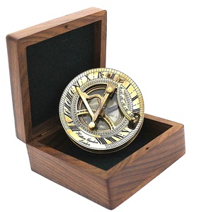 Reloj de Sol de latón Vintage, esfera de puntero de navegación, caja de madera, regalo náutico para entusiastas del aire libre, Deportes, excursionistas, brújula decorativa - Product Image 1