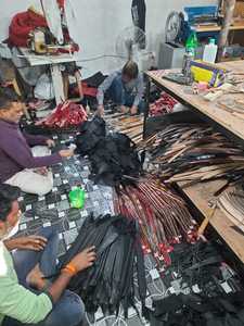 Collier de chien en cuir de vache américain perlé du fabricant indien Top Design usiné à la main personnalisé tout petit modèle en métal disponible - Product Image 6