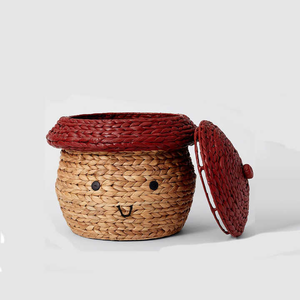 Venta al por mayor Cesta de animales Cesta de oso de jacinto de agua tejida a mano para almacenamiento Hecho en Vietnam - Product Image 1