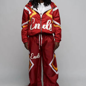 Chándales de nailon plisados de 2 piezas transpirables personalizados para hombre, cortavientos de ocio de invierno a rayas reflectantes UV, deportivo ecológico - Product Image 1