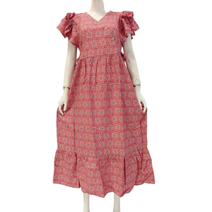 Robes décontractées à manches bouffantes pour femmes par Chrysanta. 100% rayonne, confortable à porter au quotidien. - Product Image 5