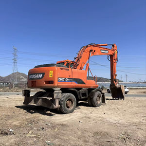 Doosan-Excavadora sobre orugas usada, modelo 2023 de 20 toneladas, modelo 90%, nuevos componentes de núcleo certificados, rodamiento de engranaje de motor, precio bajo - Product Image 1