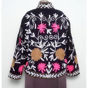 Handmade <b>Velvet</b> Vintage Suzani Pocket Winter Quilted Eco-Friendly Quick Dry Floral Pattern <b>Women's</b> <b>Jacket</b> with Cotton Lining - Product Image 5