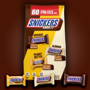 Assortiment de barres chocolatées SNICKERS Original, au beurre de cacahuète et aux amandes, format familial, 44,5 oz, sac de 60 pièces - Product Image 6