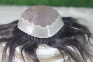 Système de perruque WIGBD BM en cheveux indiens Remy avec closure frontale en dentelle, texture 28mm, design central, options de densité 90%-130% - Product Image 6