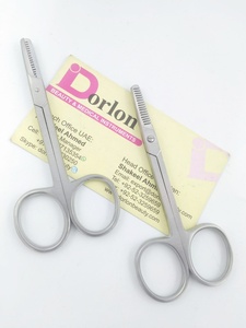 Tijeras de corte de pelo para cejas, etiqueta personalizada profesional, venta al por mayor, superventas, tijeras recortadoras de cejas de acero inoxidable con peine - Product Image 5