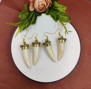 Pendientes de Hueso de Búfalo de Alta Calidad, Pendientes de Hueso de Vaca de Búfalo en Oferta para Empresas de Calidad - Product Image 1