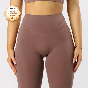 Mallas de gimnasio de nailon para levantamiento de glúteos y caderas en forma de V para mujer, mallas de Yoga de estilo informal con cintura elástica para entrenamientos de primavera - Product Image 2
