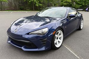 Excelente estado, Toyota 86 2017 usado, 37 mil millas, supercargador Jackson Racing - Product Image 2