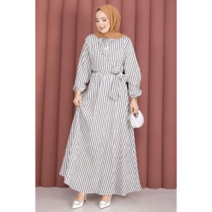 Vestido Hijab con Rayas Blancas y Lazos Laterales, Tela Crepé con Cintura Natural - Product Image 3