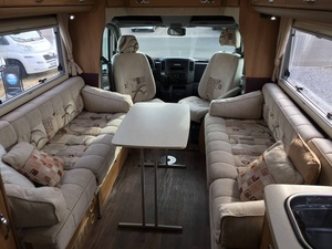 Autocaravana M-E-R-C-E-D-E-S AutoSleep - Product Image 3