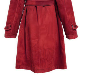 Manteau trench léger et décontracté en cuir de mouton rouge véritable, en daim, avec col croisé et fermeture éclair, design élégant pour femme - Product Image 5