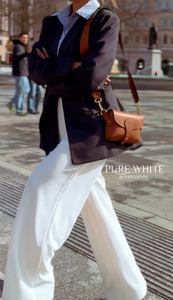 Petite sacoche bandoulière italienne en cuir véritable, fabriquée à la main, avec large sangle – Modèle PS412 - Product Image 6