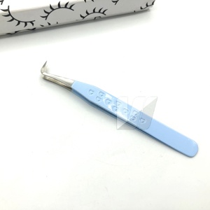 Pinzas de extensión de pestañas de acero inoxidable en ángulo de 90 grados de clase alta Azul cielo Logotipo personalizado Punta de volumen Pinzas de pestañas sostenibles - Product Image 1