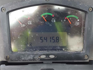 2013รถตักดิน D6K2 XL มือสองรถดันดินบูลเกรดสูงเครื่องจักรก่อสร้างหนักส่วนประกอบหลักเครื่องยนต์และมอเตอร์ - Product Image 6