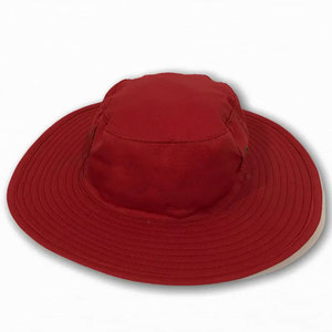 Chapeaux de cricket légers de haute qualité Vêtements de sport Fabriqués au Pakistan Chapeaux de cricket durables pour adultes - Product Image 1