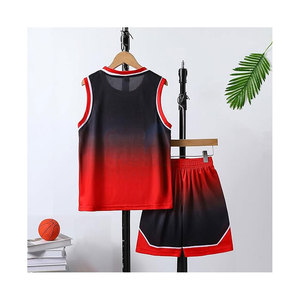 Uniformes de Baloncesto Personalizados para Adultos, Conjunto de Camiseta Deportiva Sólida Unisex, Ligera, Antibacteriana, 100% Poliéster - Product Image 3