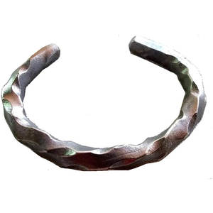 กำไลข้อมือเหล็กแฟชั่นกำไลข้อมือออกแบบโลโก้ได้ตามต้องการ - Product Image 1