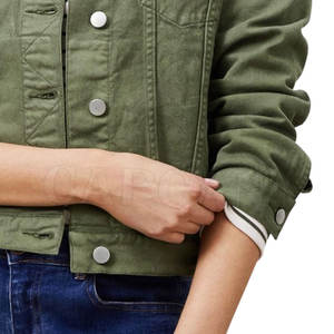 Vestes en jean décontractées pour femmes tendance avec manches longues Lavage léger Logo personnalisé Doublure en laine respirante Toutes les couleurs disponibles - Product Image 3