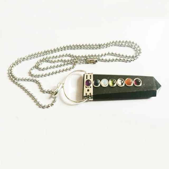 Black Turmuline Chakra Pendant with Gold-Plated Chain Agate Main Stone Religious Style for Fengshui Healing and Anniversaries