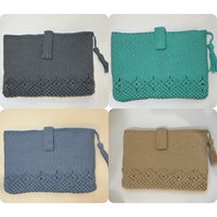 Porte-ordinateur portable pour femme, fait main, tendance, design au crochet doux, sacs à main uniques avec cœur