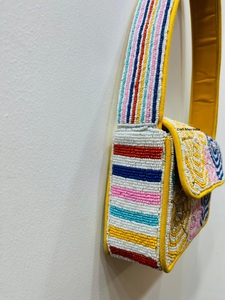 กระเป๋าถือลูกปัดลายดอกไม้สุดน่ารัก พร้อมหูหิ้ว งานแฮนด์เมด กระเป๋าสะพายไหล่ งานปักอินเดีย กระเป๋าถือประดับลูกปัดหลากสี สำหรับงานกลางคืน - Product Image 3