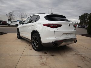 Vehículos Usados de Segunda Mano 2022 R0me0 Stelvl0 Veloce SUV 4 Puertas con Tracción en las Cuatro Ruedas (2.0L 4 Cilindros Turbo 8A) Listo para Envío Rápido - Product Image 3