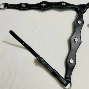 Brida de Cuero Negra de Lujo para Caballo con Adornos Plateados |   Equipo Ecuestre Duradero - Product Image 5