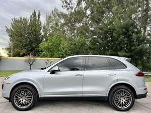 2017 PORSCHE CAYENNE PLATINUM EDITION AWD LISTO PARA ENVIAR - Product Image 5