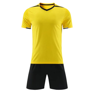 2025 meilleurs uniformes de football de football de sublimation de polyester vêtements d'entraînement pour jeunes et adultes ensemble de vêtements de sport - Product Image 1