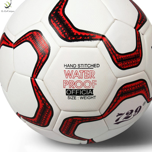 Balón de fútbol de cuero de alta calidad, último diseño de 2022, Impresión de logotipo personalizado, función ligera, venta al por mayor para deportes - Product Image 3