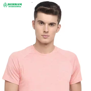 T-shirt en coton biologique anti-boulochage, coupe ample, séchage rapide, col rond, pour homme, fabriqué au Pakistan - Product Image 2