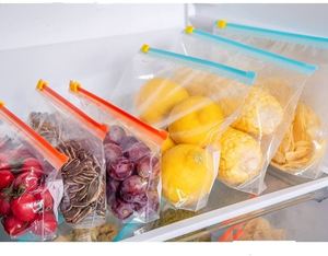 Bolsas de plástico con bolsas de congelador para el envasado de alimentos con T & T proveedor mayorista fabricante de Vietnam - Product Image 2