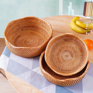 Panier de rangement en rotin naturel fait à la main TUYET DUNG du Vietnam, plateau durable, minimaliste, classique, artisanat en osier pour la cuisine, fleurs, vacances - Product Image 3